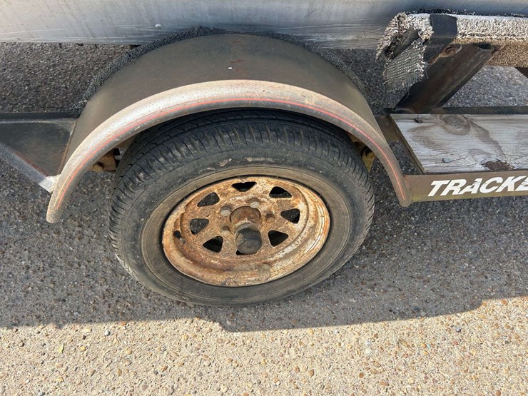 1988-bass-tracker-tx17-aluminum-bass-boat-image-25