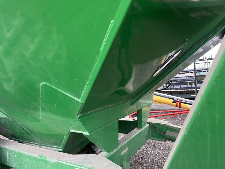 2020-j&m-1111-22t-image-24