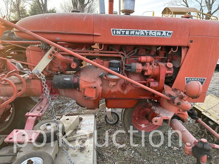 farmall-140-(sn#-25632)-(hess)-image-5