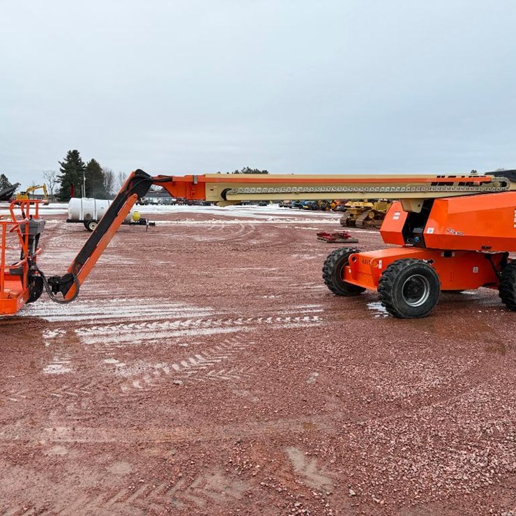 JLG 660SJ