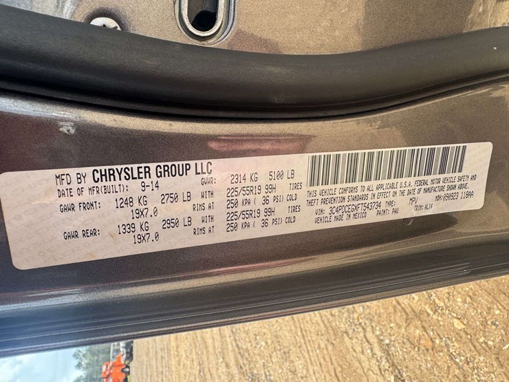 2015-dodge-journey-image-28