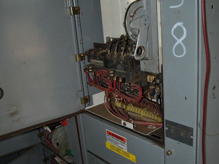 allen-bradley-9-section-mcc-panel-w/-6-size-1-starter-w/-4-size-2-starter-w/-4-size-3-starter-w/-2-size-4-starter-w/-disconnect-image-1