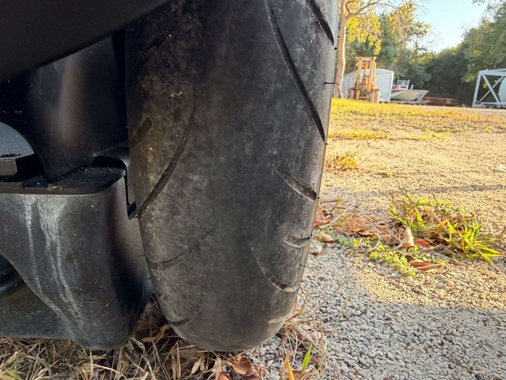 2014-segway-r1376-image-18