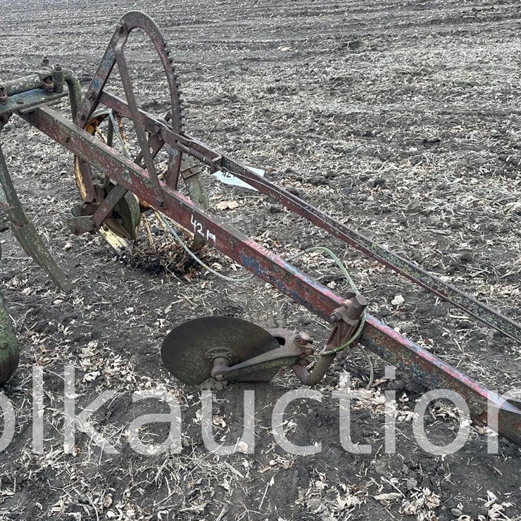 JOHN DEERE 1 BOTTOM PULL TYPE SUBSOILER (HESS)