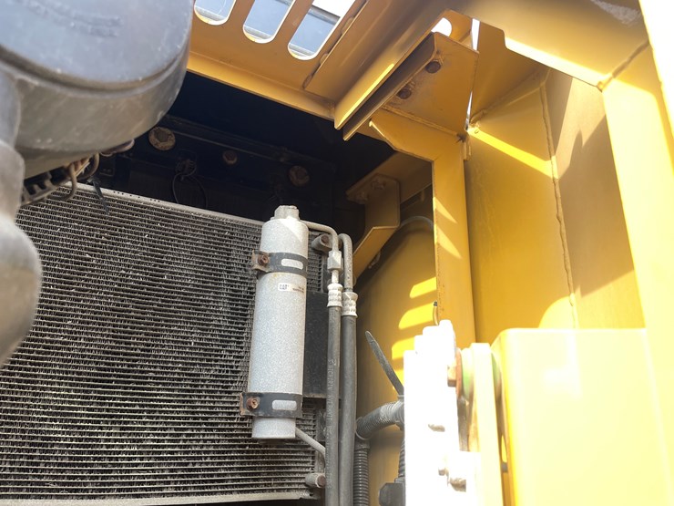 caterpillar-312f-image-28