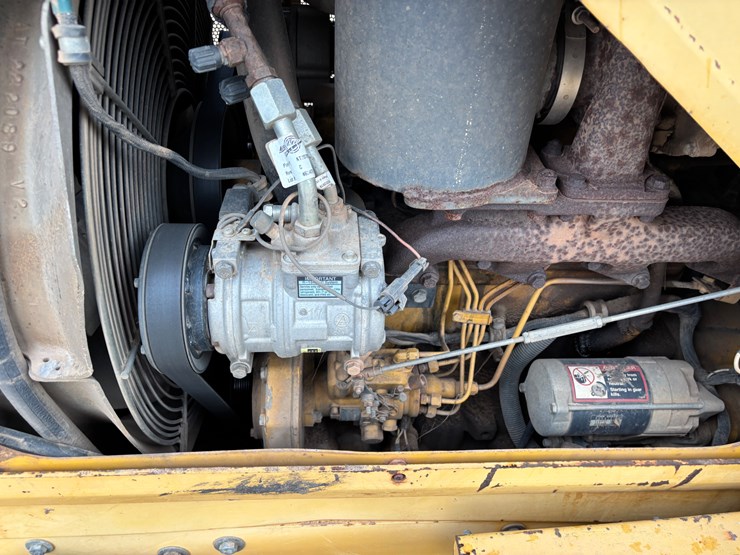 deere-650h-lgp-image-17