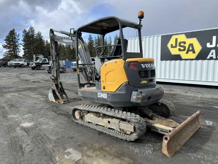 2019-volvo-ecr40d-image-3