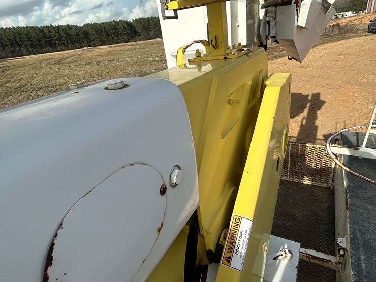 2013-dodge-ram-5500hd-image-41