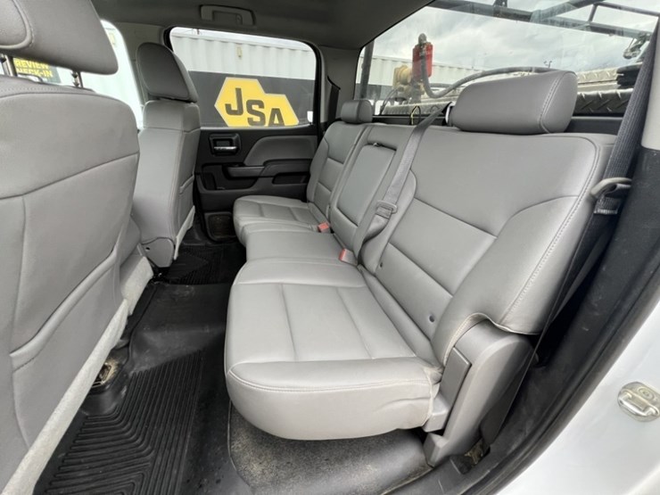 2018-gmc-sierra-2500-image-25