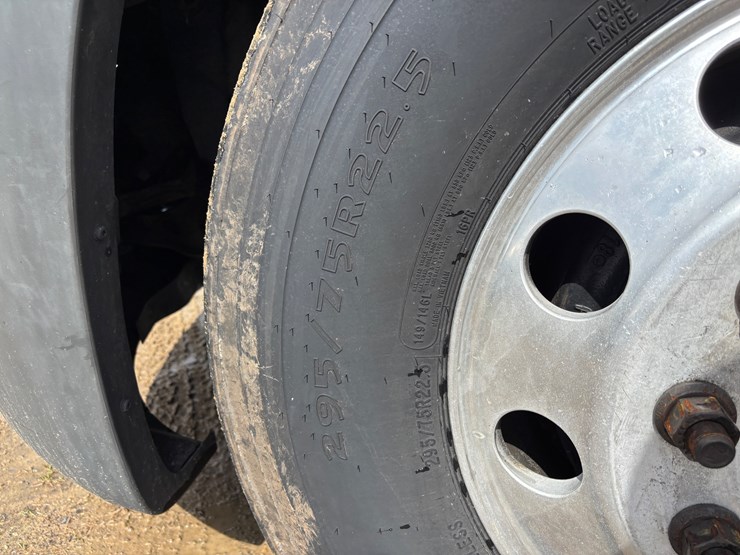 2018-international-lt-image-7