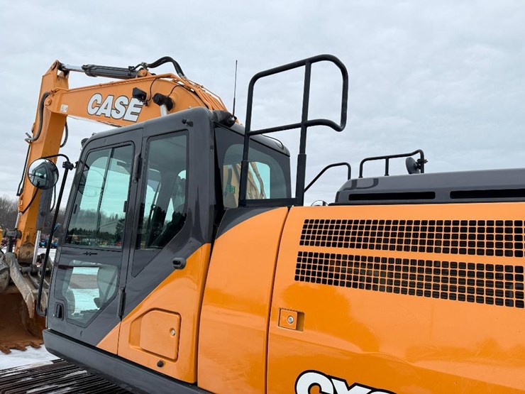 case-cx210d-image-27