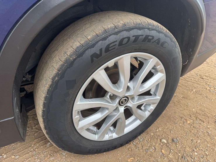 2019-nissan-rouge-sv-4-door-suv---202,021-miles-image-25