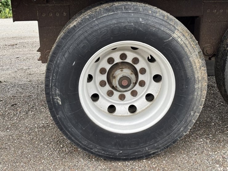 2005-timpte-super-hopper-image-10