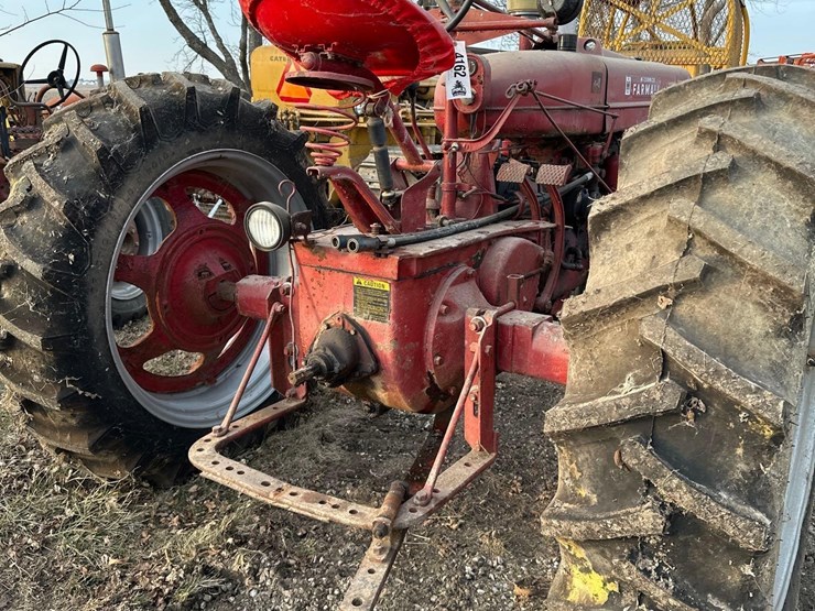 farmall-m-(sn#-232214)-(hess)-image-9