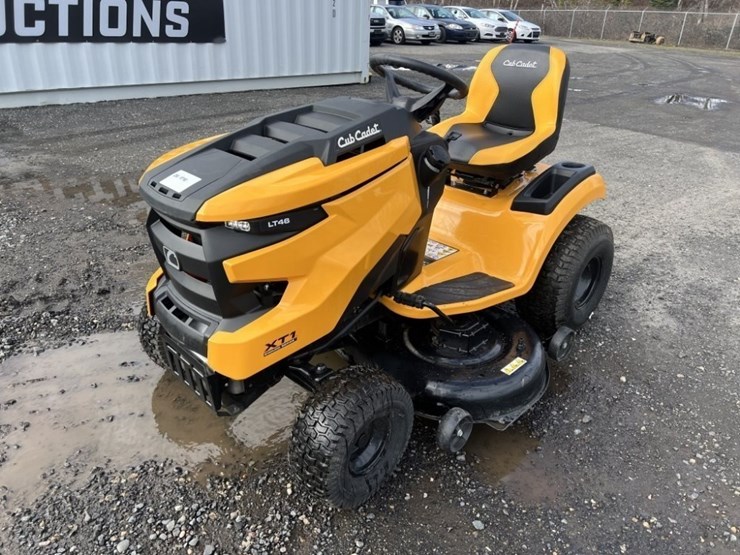 2024-cub-cadet-xt1-lt46-ride-on-mower-image-1