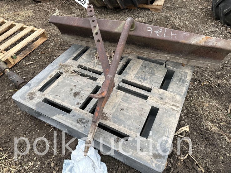 ih-1-point-fast-hitch-blade-(wf)-image-2