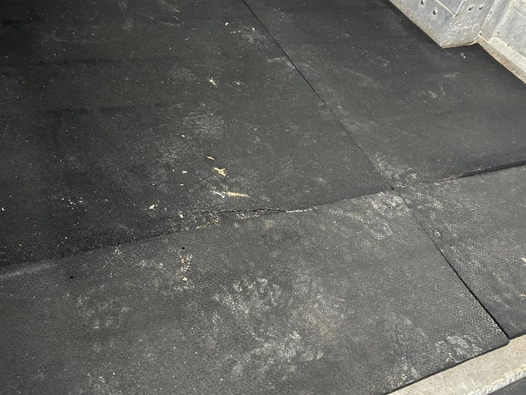 1995-eby-20-ft-image-8