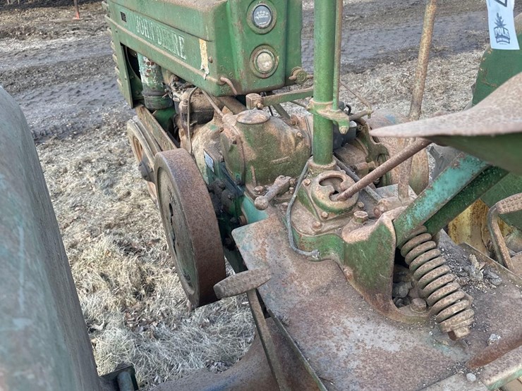 john-deere-h-image-10