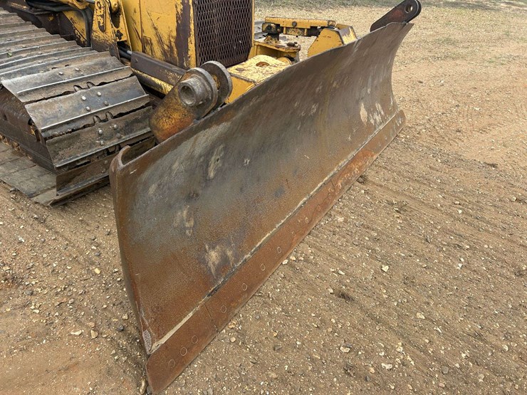 caterpillar-d4g-lgp-image-9