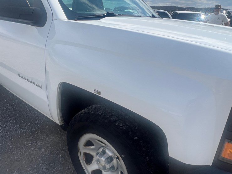 chevrolet-silverado-1500-image-13