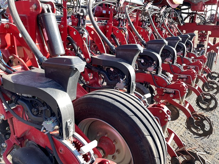 2020-case-ih-2150-image-20