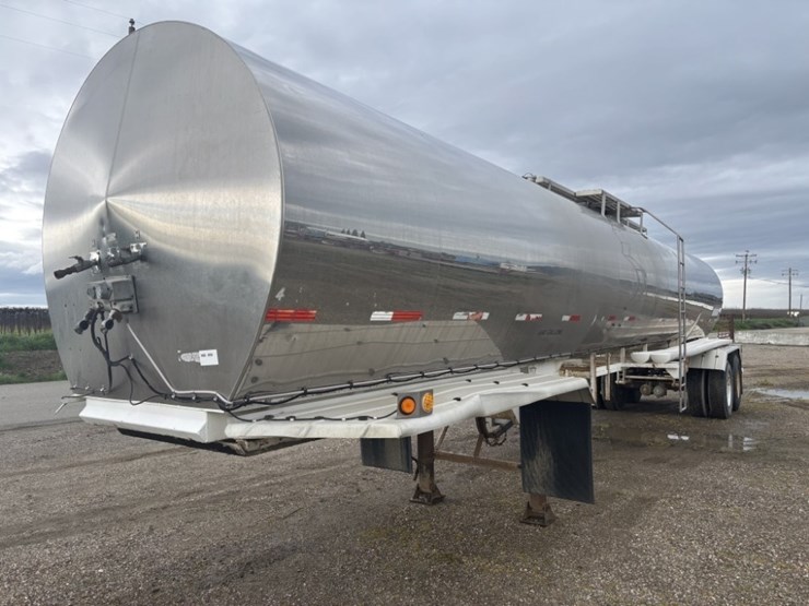 1983-ste-6500-image-1