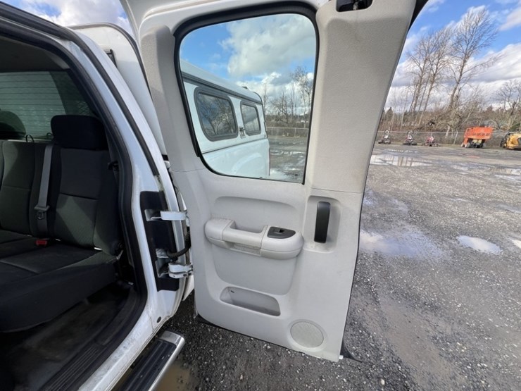 2012-gmc-sierra-extra-cab-4x4-pickup-image-21