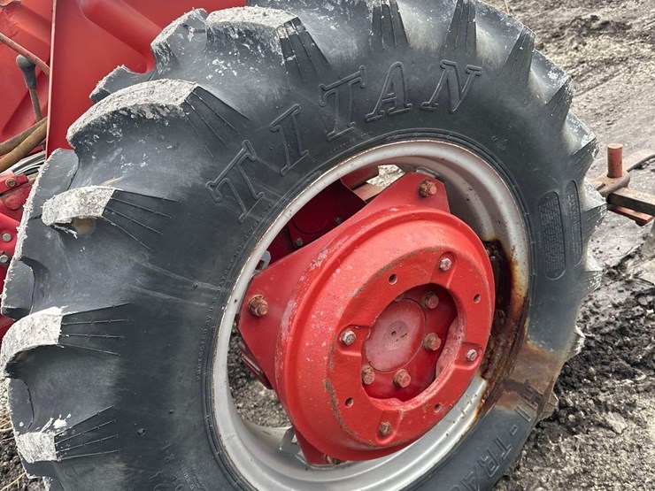 international-274-image-6