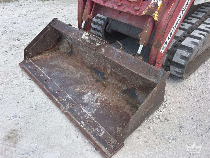 2017-takeuchi-tl10v2-image-11