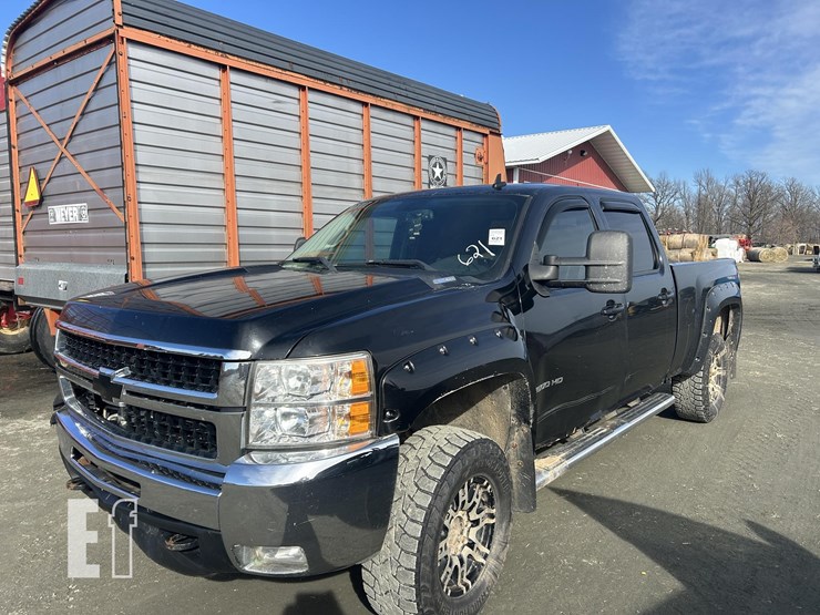 2008-chevrolet-silverado-2500hd-ltz-image-1