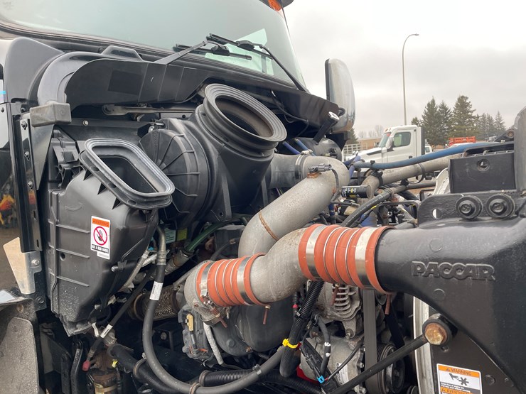 2022-kenworth-t370-image-37