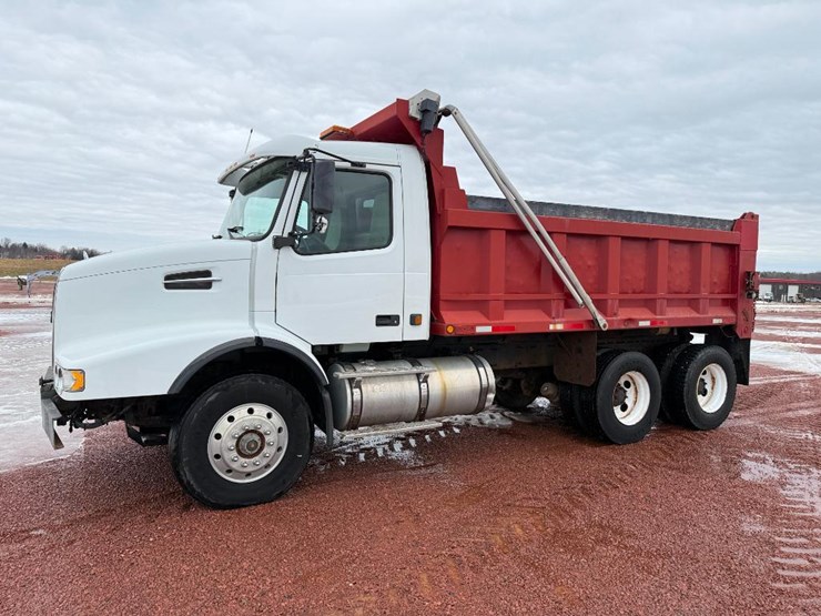 #280-•-lot-280-image-1