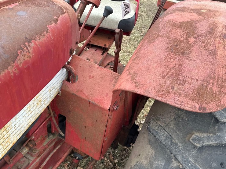 international-560-image-9