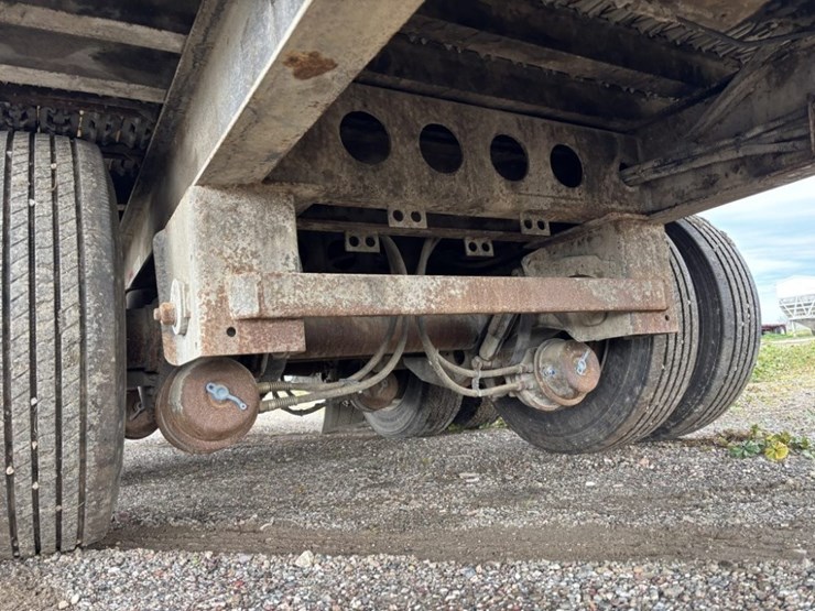 2019-wilkens-walking-floor-image-17