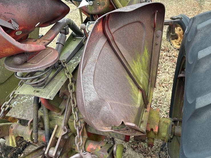 massey-ferguson-444-image-13