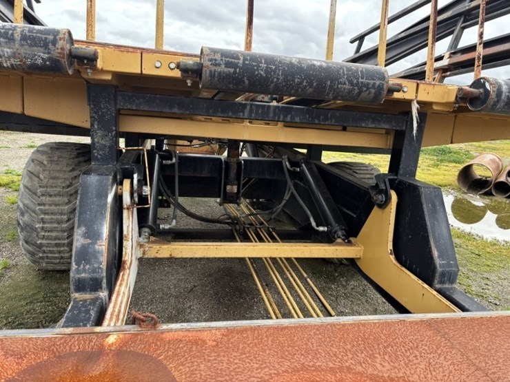 weberlane-1012-hay-trailer-image-14