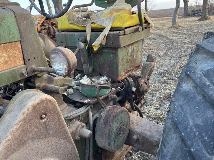 john-deere-720-image-14