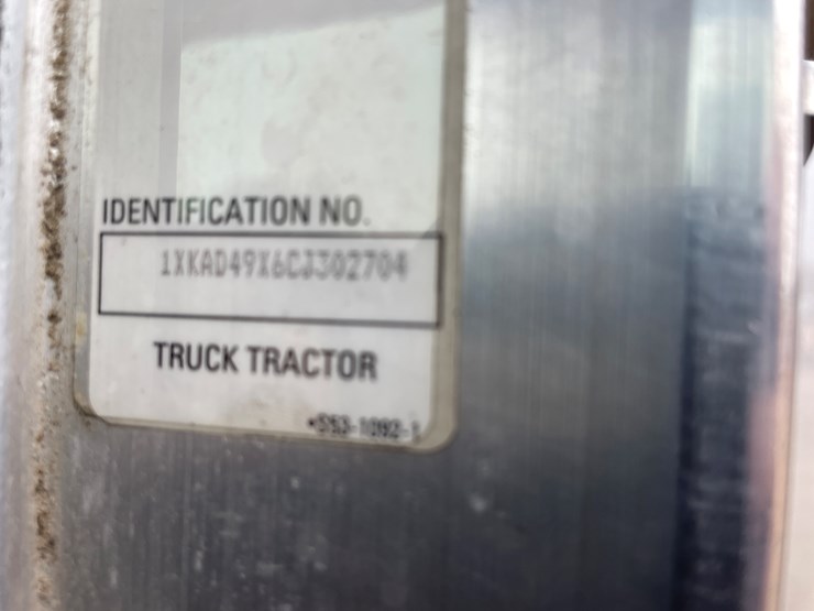 2012-kenworth-t660-image-6