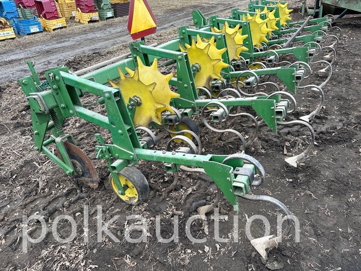 john-deere-825-image-5