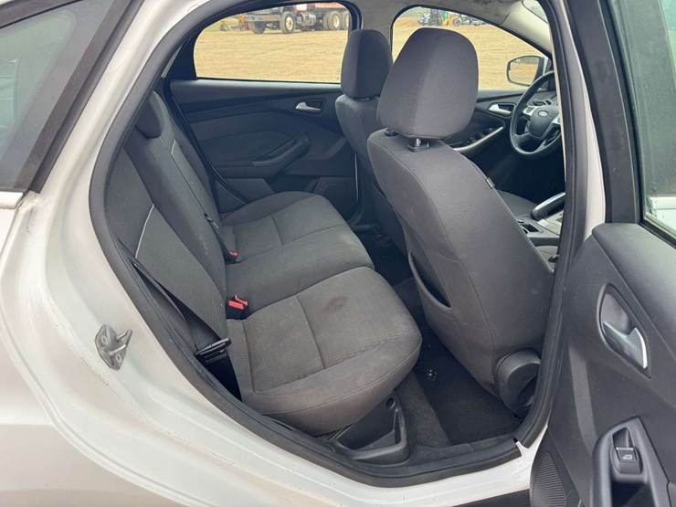 2012-ford-focus-sel-4-door-sedan---115,557-miles-image-16
