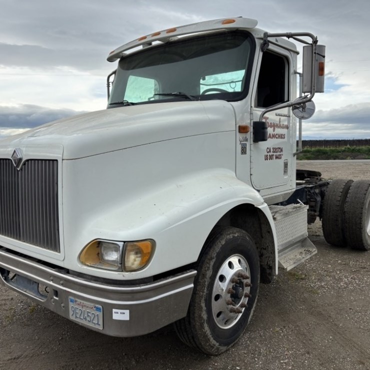 2002 INTERNATIONAL 9200i