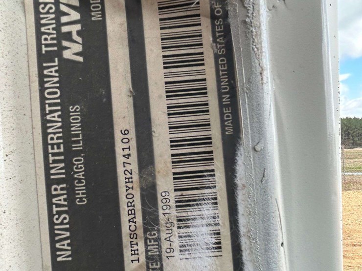 1999-international-4700-image-40