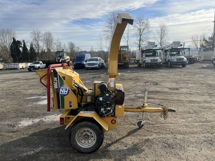 2020-vermeer-bc700xl-image-3