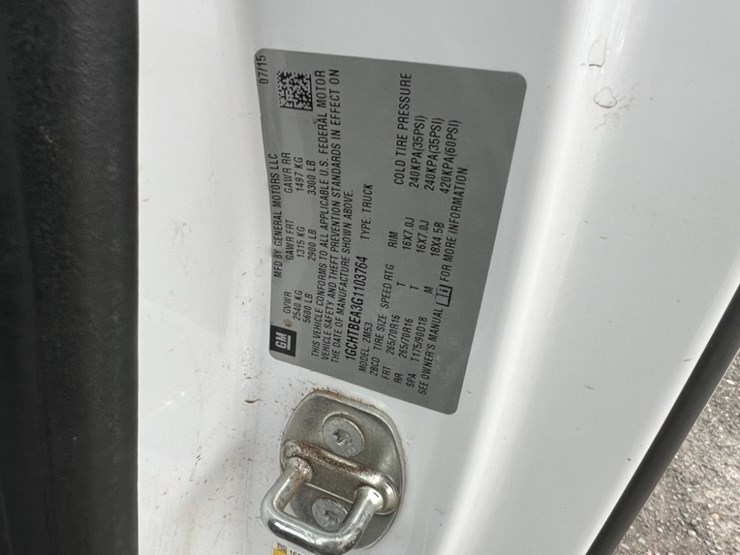 2016-chevrolet-colorado-image-10