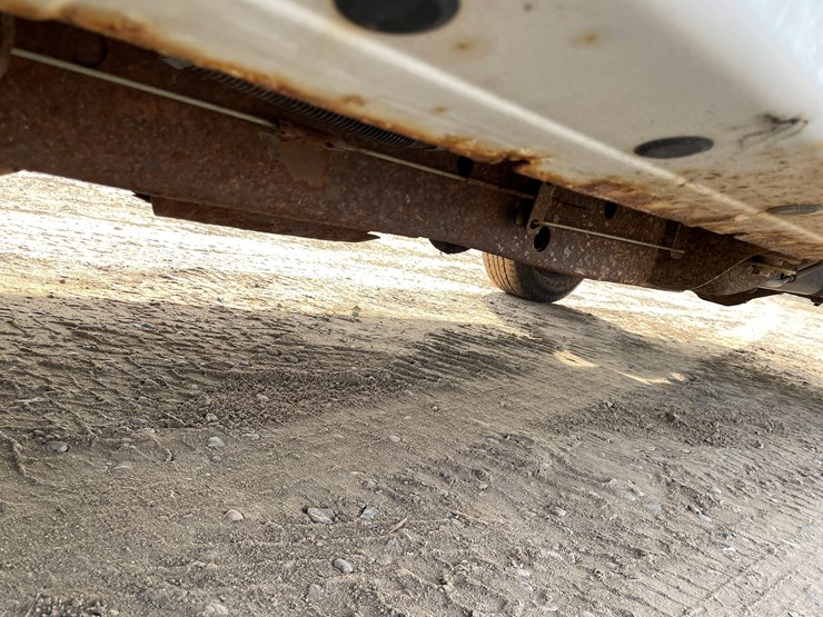 #1474-•-2014-chevy-silverado-pickup-truck-(has-mn-title)-image-22