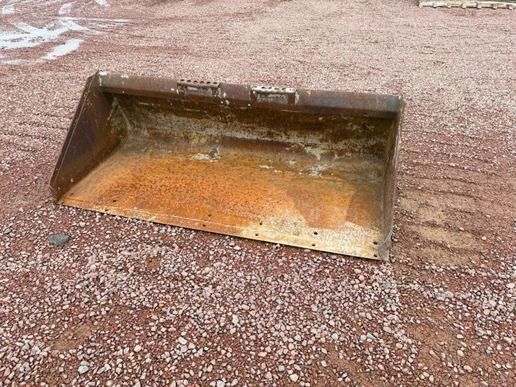 #422-•-lot-422-image-2