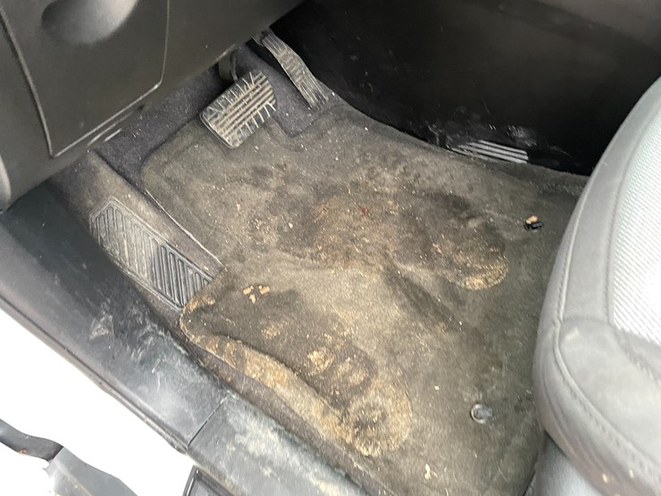 2012-chevrolet-captiva-image-23