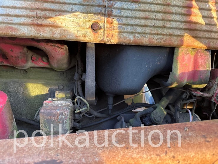 farmall-340-diesel-(sn#-7132)-(hess)-image-15