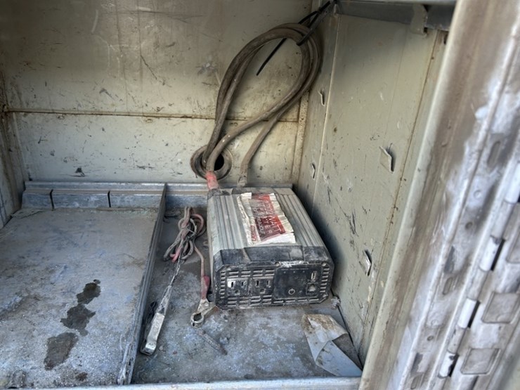 1999-ford-f350-xl-image-26