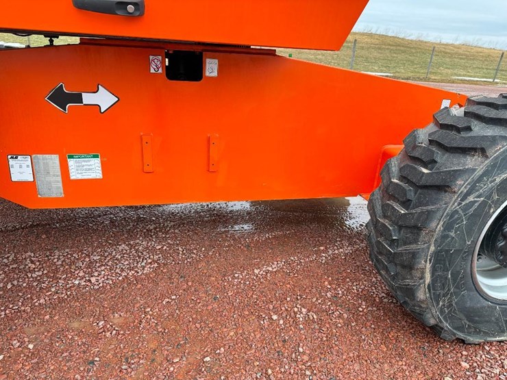 jlg-660sj-image-18